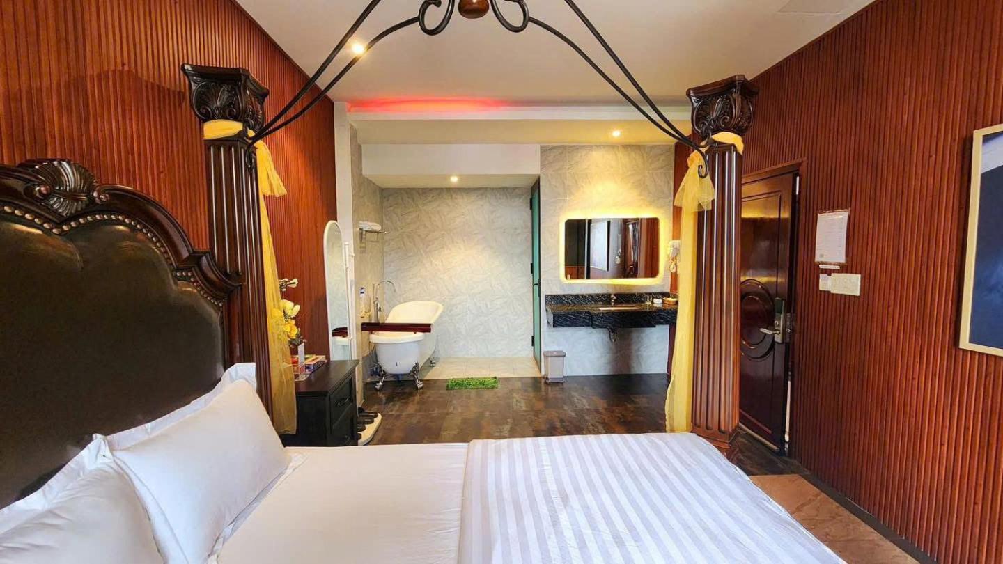 Khach San Nha Minh Hotel Cai Rang Buitenkant foto