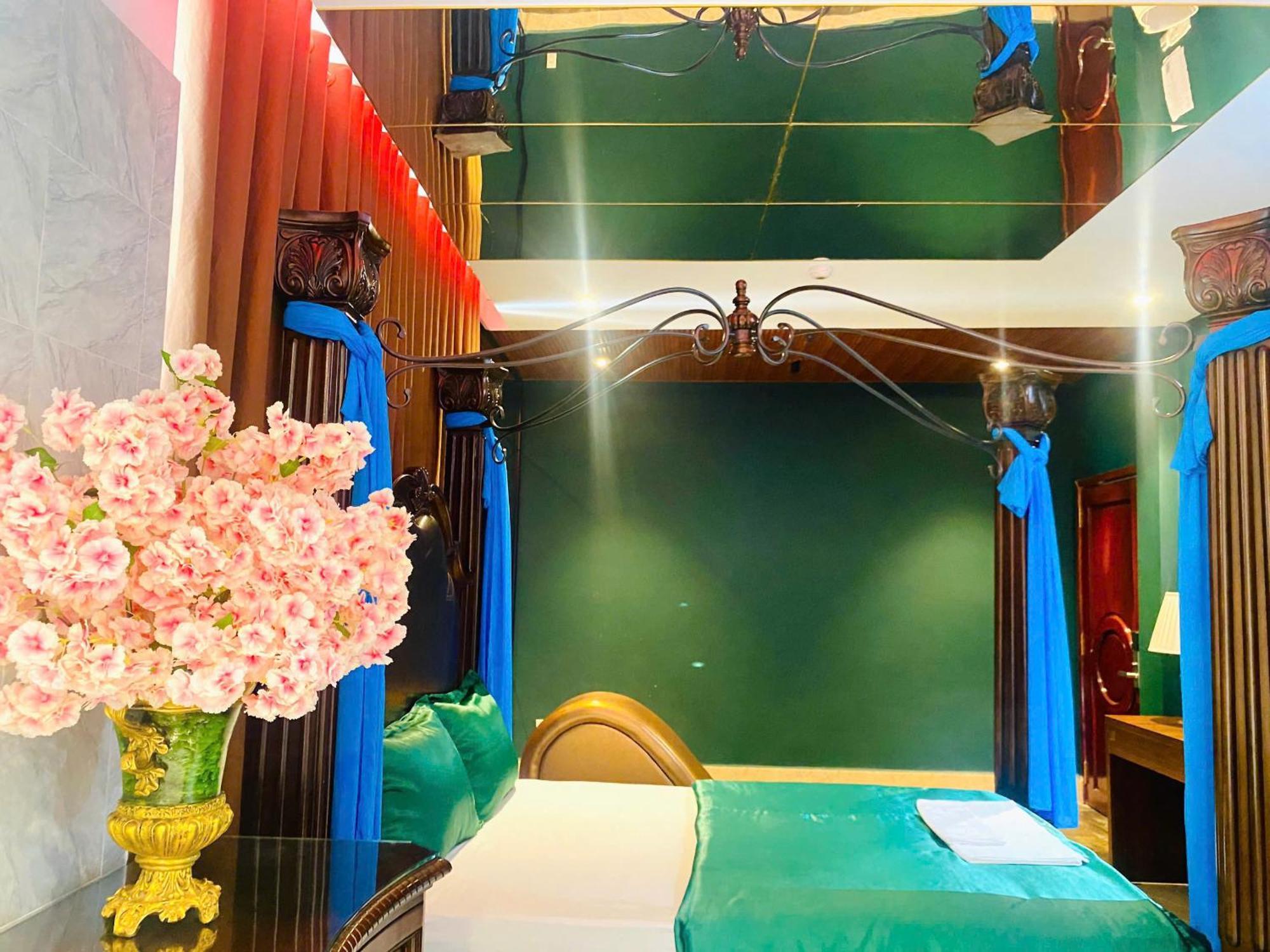 Khach San Nha Minh Hotel Cai Rang Buitenkant foto